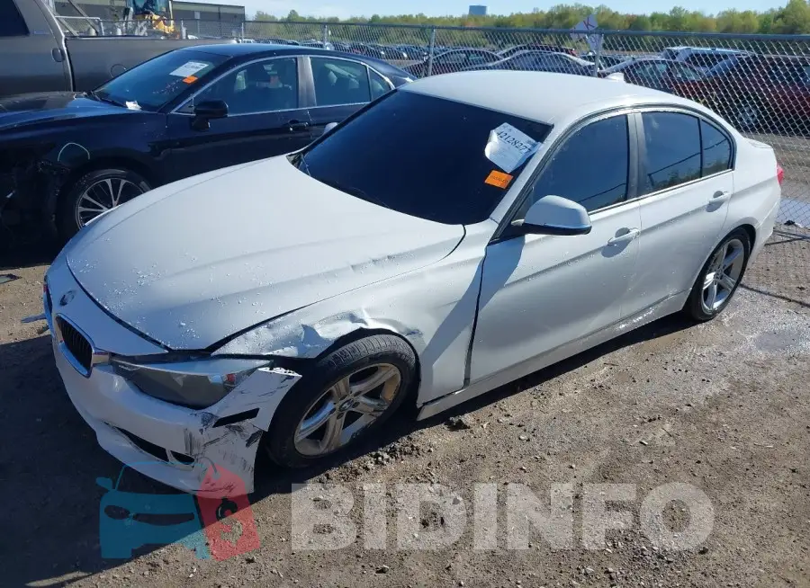 WBA3B1G57FNT02019 Photo# 2