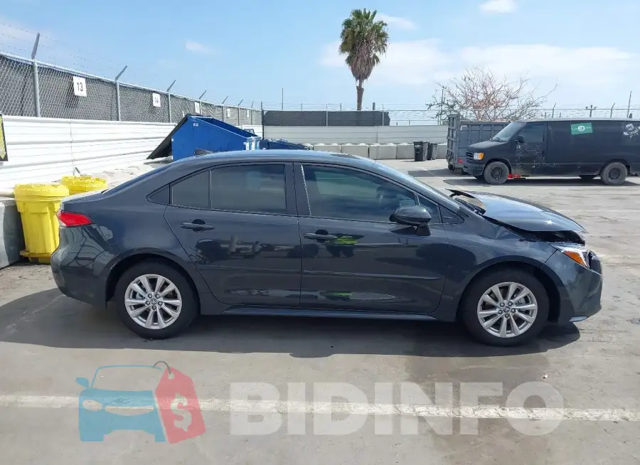 JTDBCMFE2R3056351 Photo# 13