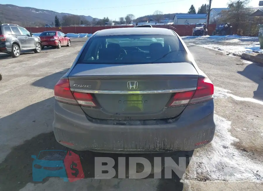 19XFB2F57FE224918 Photo# 16
