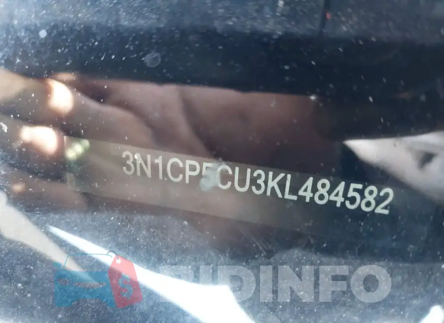 3N1CP5CU3KL484582 Photo# 16