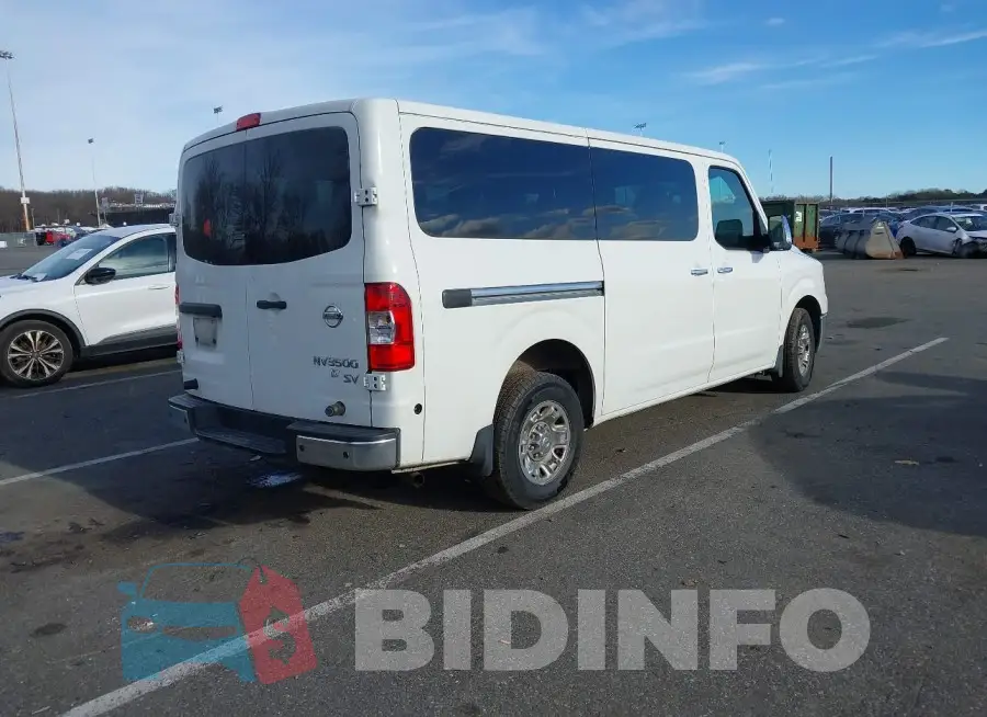 5BZBF0AA2JN853115 Photo# 4