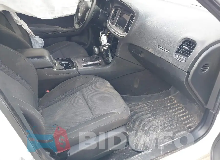 2C3CDXBG6KH670806 Photo# 5