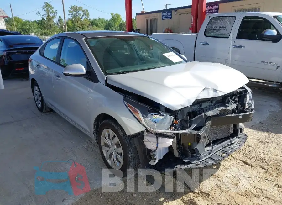 3KPC24A61ME129637 Photo# 1