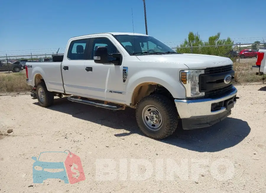 1FT7W2BT9JEB59362 Photo# 1
