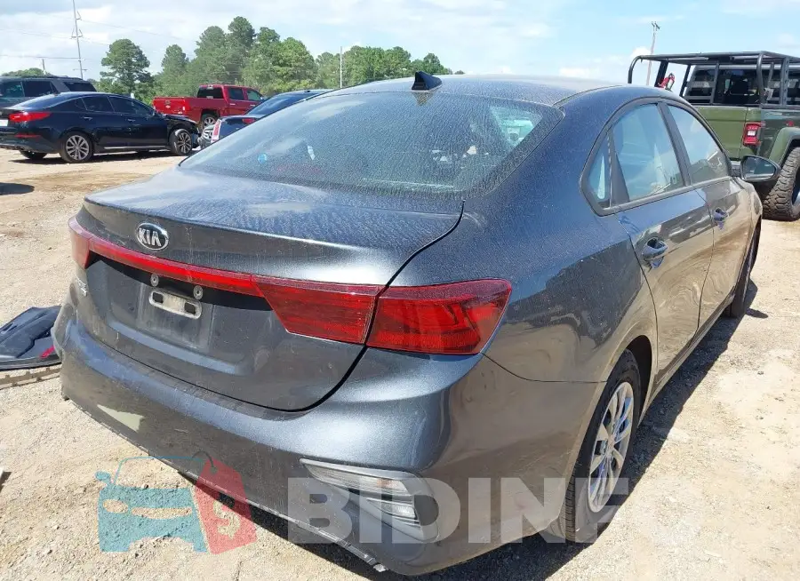 3KPF24AD8ME320144 Photo# 4