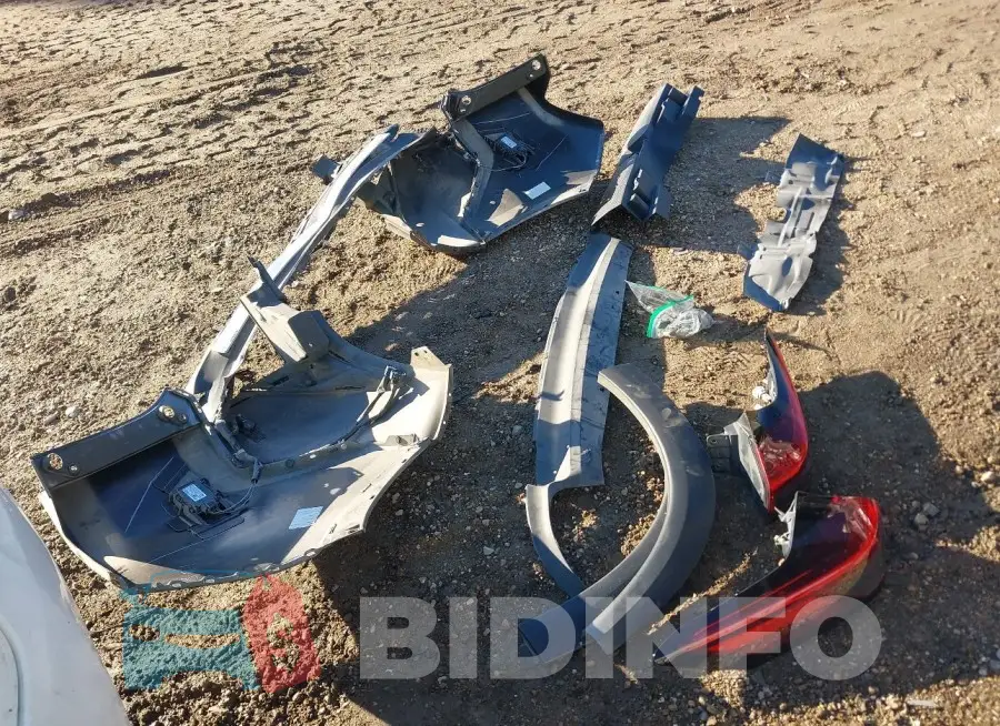 5N1BT3BA9PC799305 Photo# 12