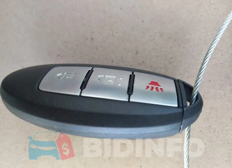 JN8AE2KPXF9120344 Photo# 11