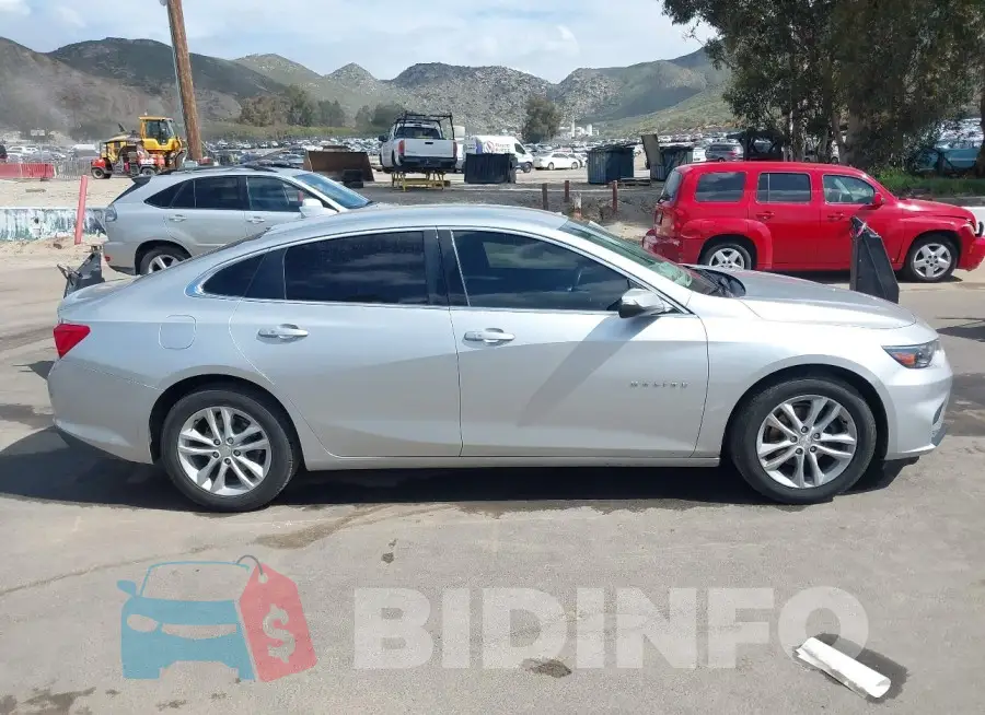 1G1ZD5ST6JF258708 Photo# 13