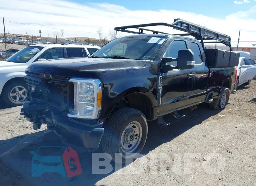 1FT7X2BA0PEC77885 Photo# 2