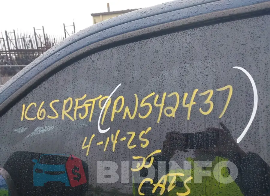 1C6SRFJT9PN542437 Photo# 9