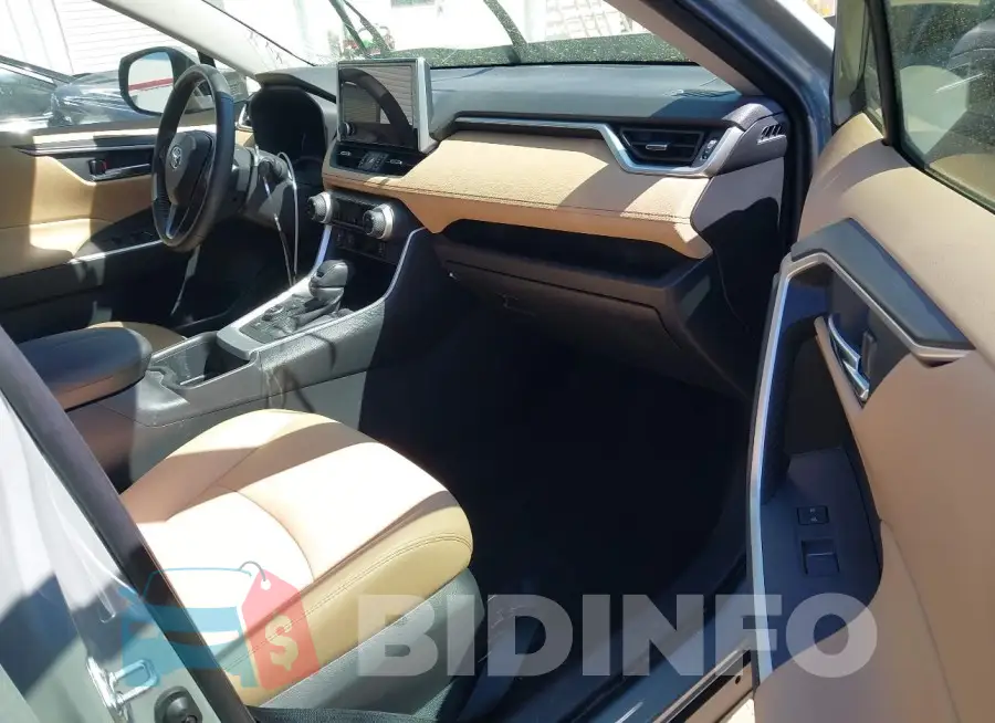 JTMB6RFV8PD116502 Photo# 5