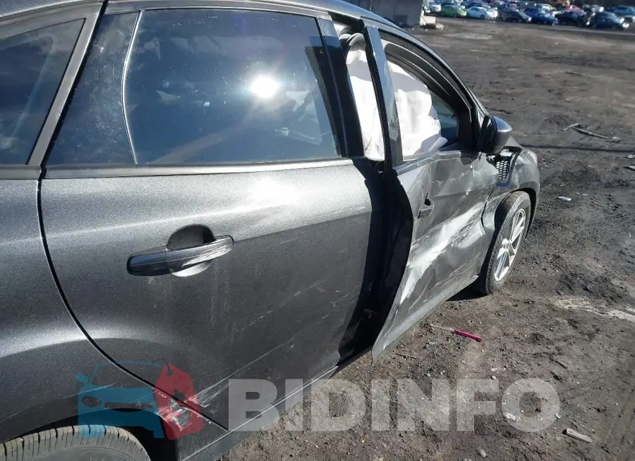 1FADP3F2XJL295508 Photo# 6