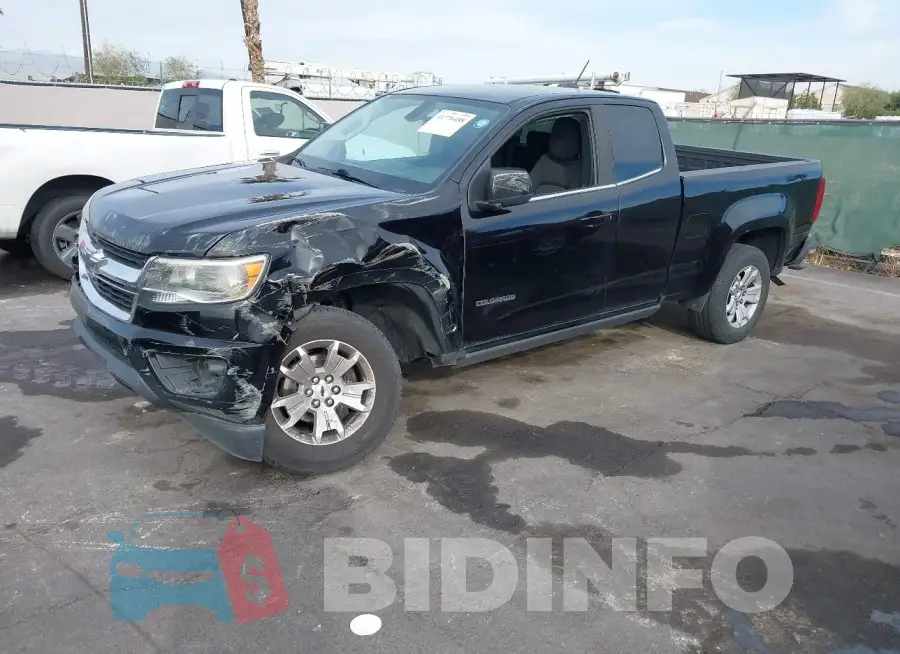 1GCHSCEA4J1266892 Photo# 2