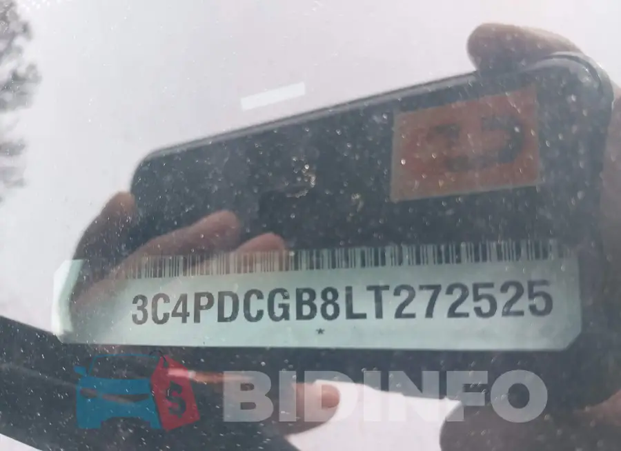 3C4PDCGB8LT272525 Photo# 9