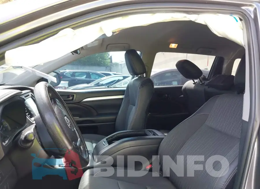 5TDZZRFH0KS291887 Photo# 21