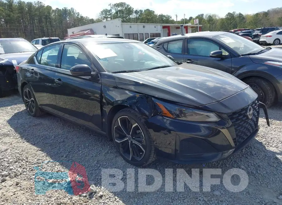 1N4BL4CV4PN301551 Photo# 1