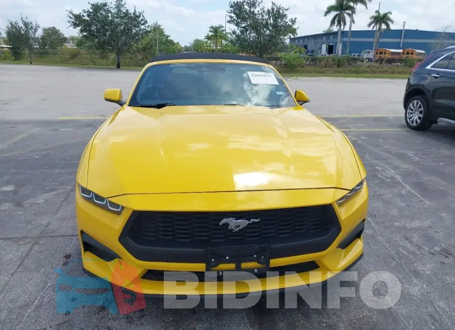 1FAGP8UH7R5120893 Photo# 6