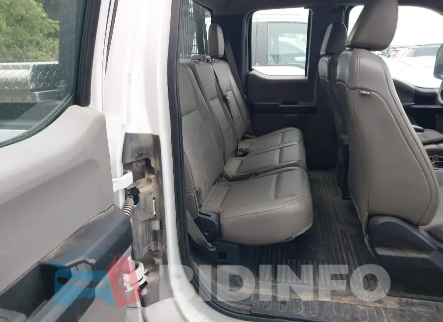 1FT7X2A60JEC48083 Photo# 8