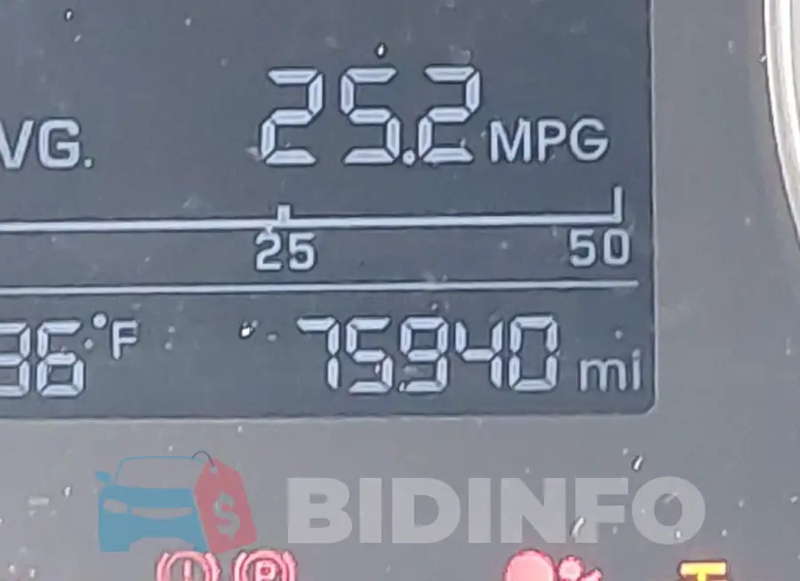 KMHD74LFXHU394630 Photo# 15