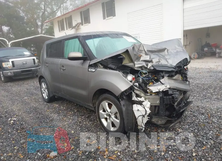 KNDJN2A2XH7462327 Photo# 1