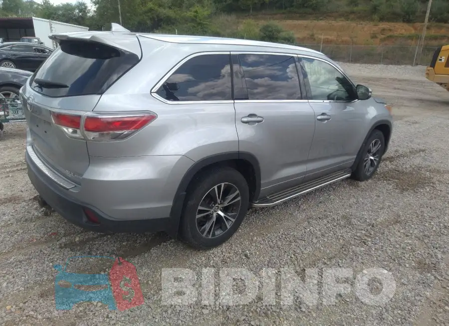 5TDJKRFH4GS501836 Photo# 4