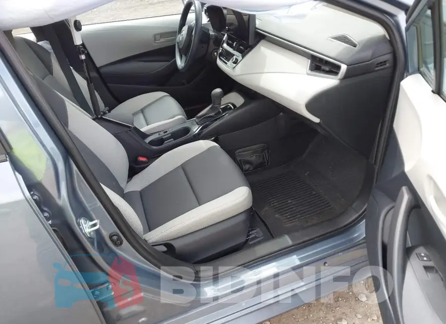 5YFB4MDE6RP192294 Photo# 5