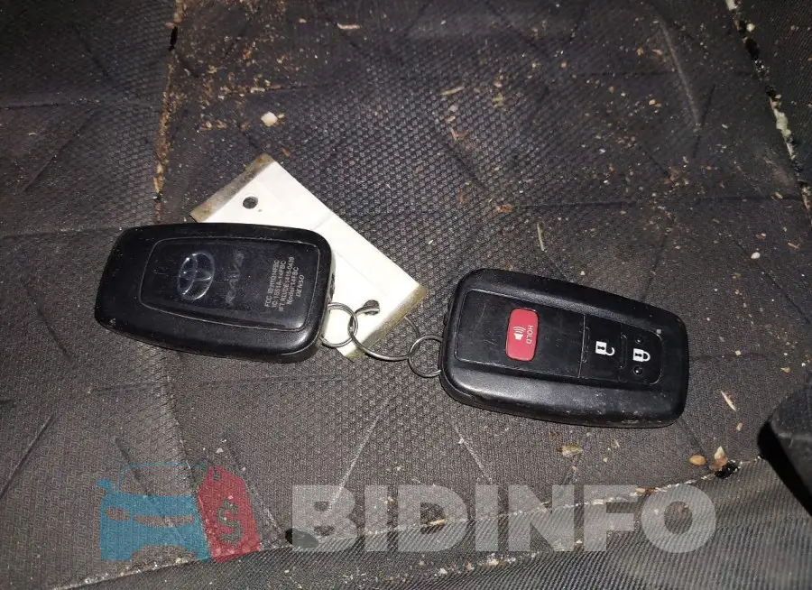 JTMP1RFV1KD030090 Photo# 11