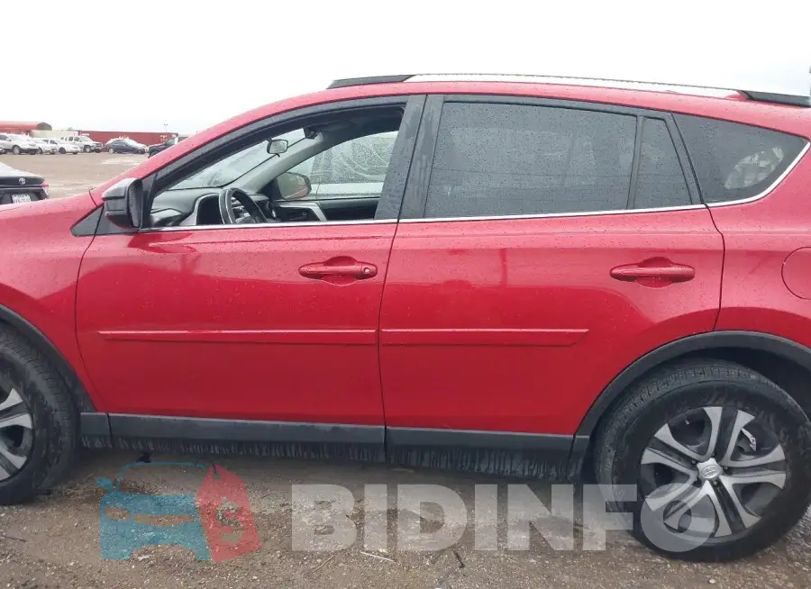 JTMZFREV2GJ100524 Photo# 14