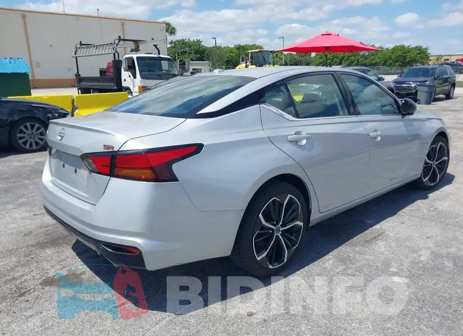 1N4BL4CV6SN360156 Photo# 4