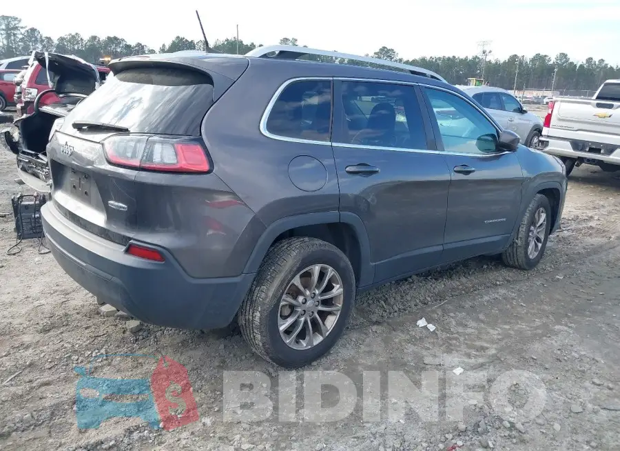 1C4PJLLB2KD143876 Photo# 4