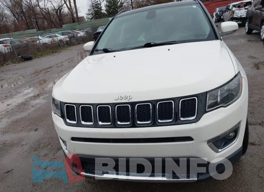 3C4NJDCB3LT120356 Photo# 12