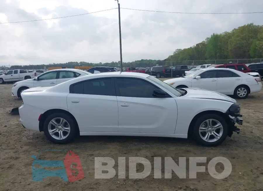 2C3CDXBG8PH672144 Photo# 14