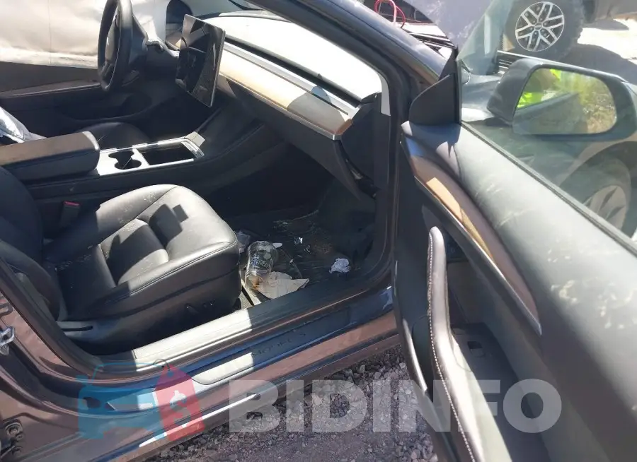 5YJ3E1EB6NF260118 Photo# 5