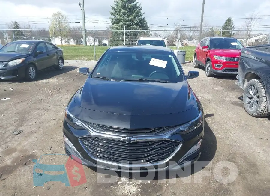 1G1ZD5ST2LF145941 Photo# 12