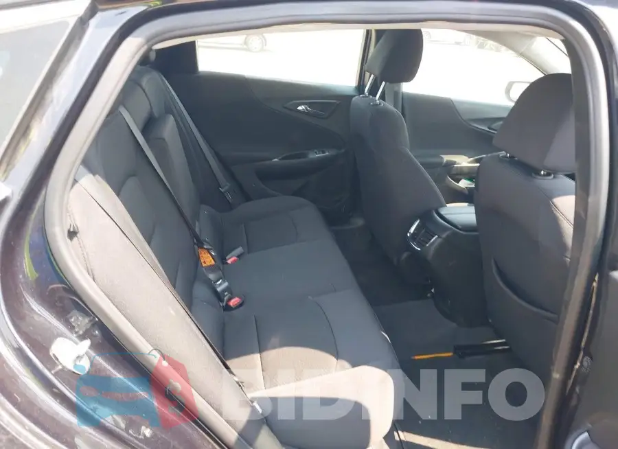 1G1ZD5ST2PF180923 Photo# 8