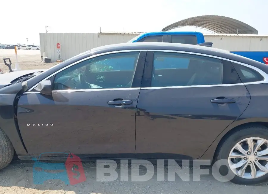 1G1ZD5ST2PF180923 Photo# 14
