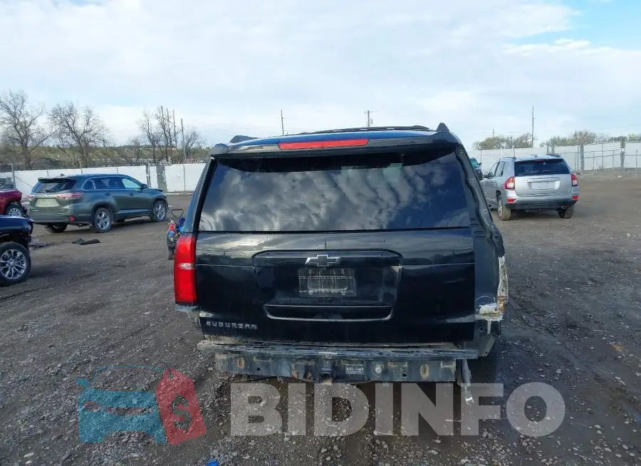1GNSKHKC6HR246168 Photo# 17