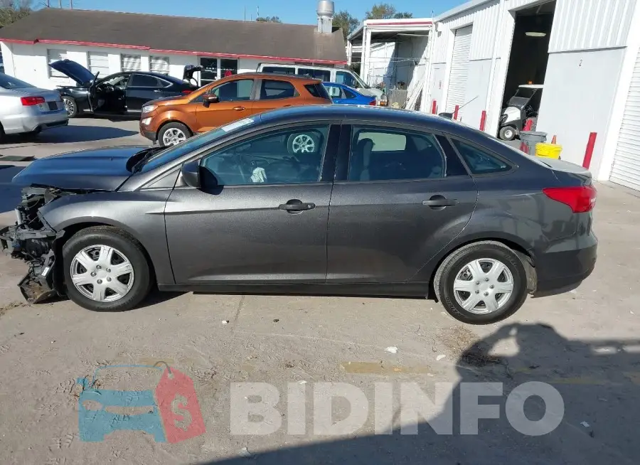 1FADP3E26GL262175 Photo# 15