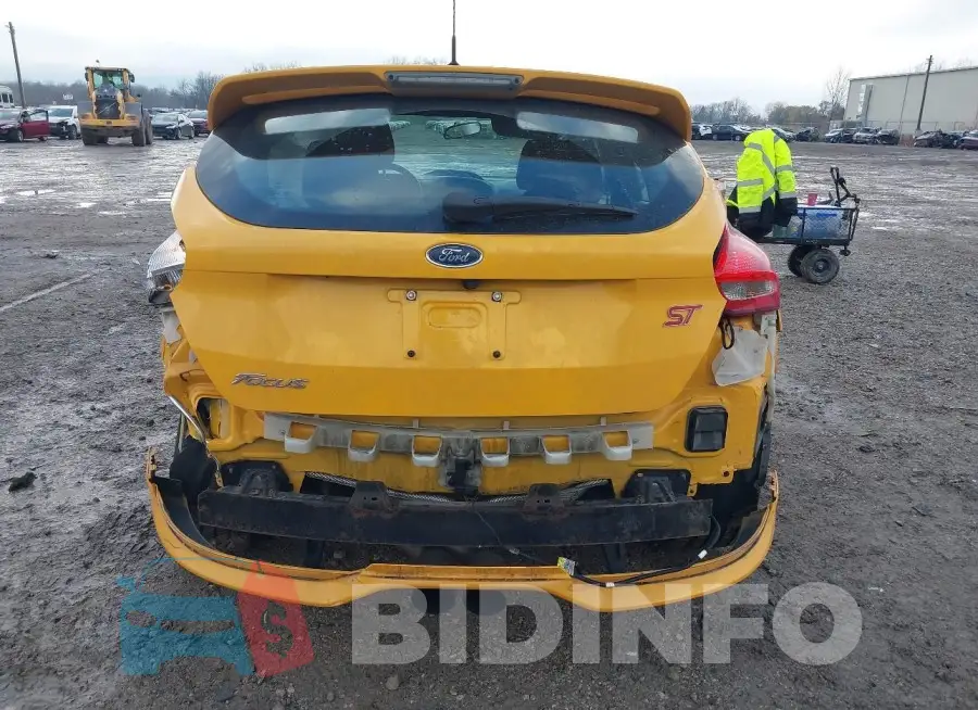 1FADP3L95GL211704 Photo# 16