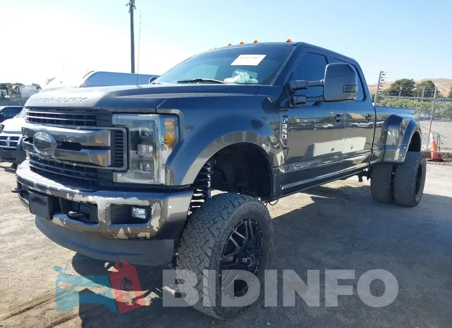1FT8W3BT6HEF49419 Photo# 2