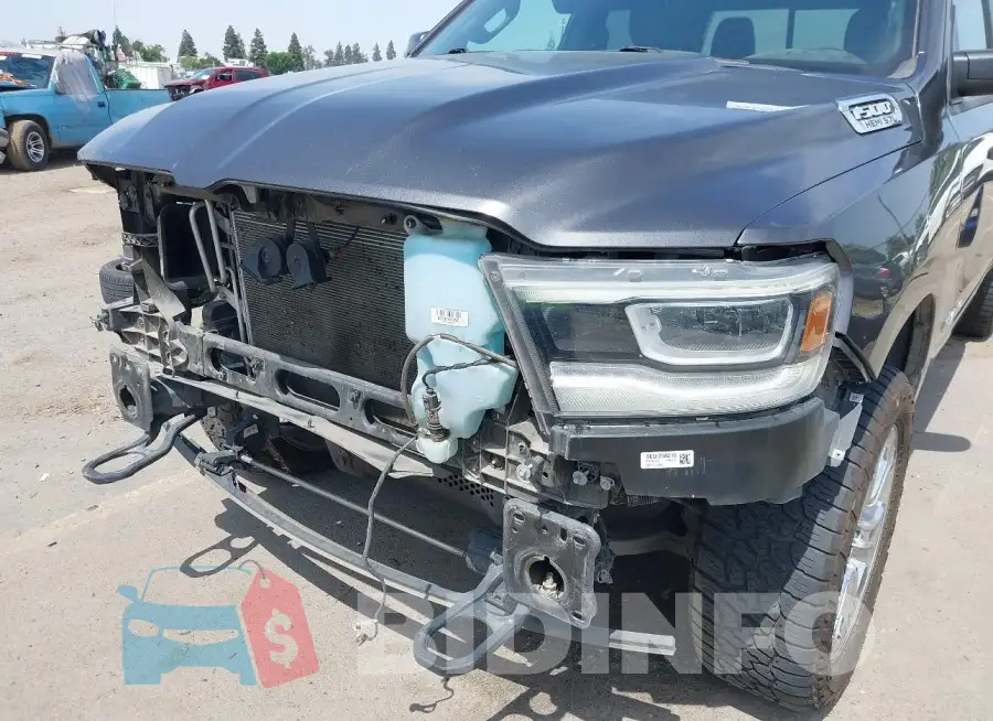 1C6SRFFT1KN732525 Photo# 18