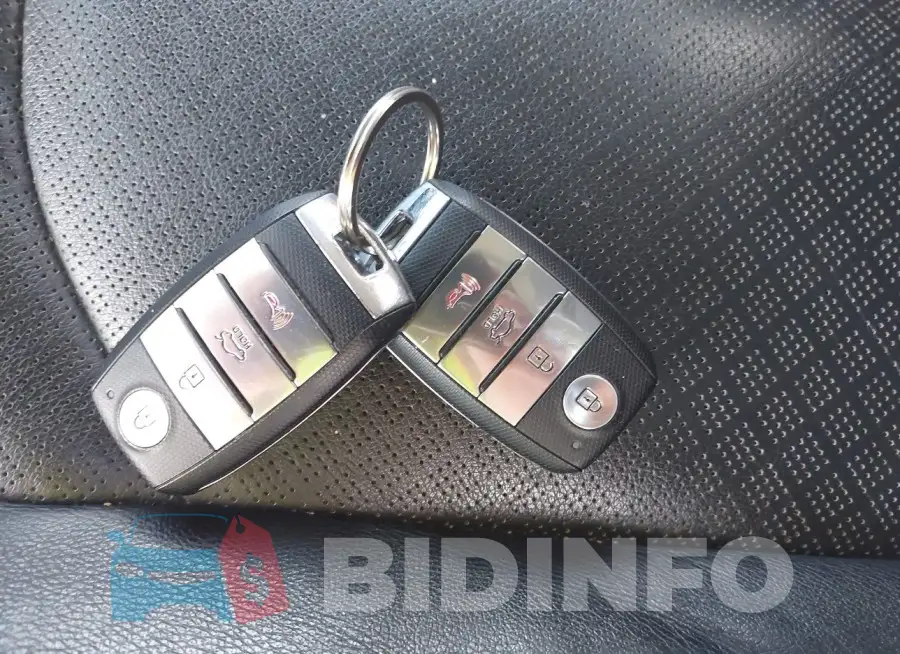5XXGU4L32JG201575 Photo# 11