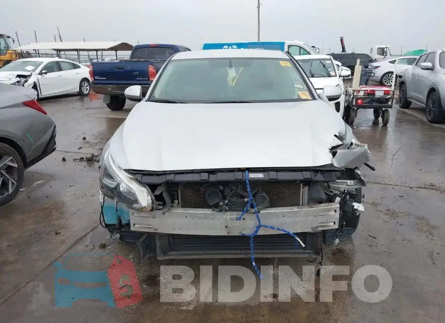 1N4BL4BV7KN317835 Photo# 11