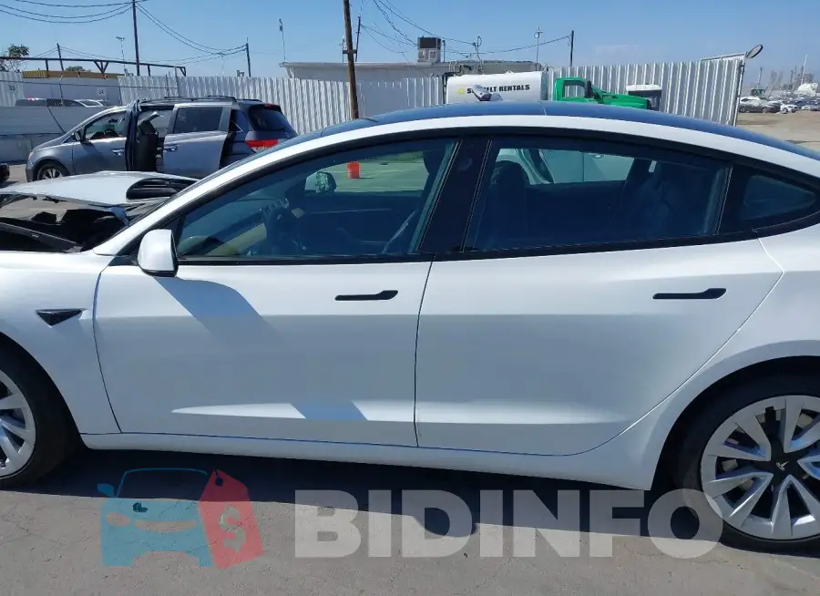 5YJ3E1EB8NF127361 Photo# 13
