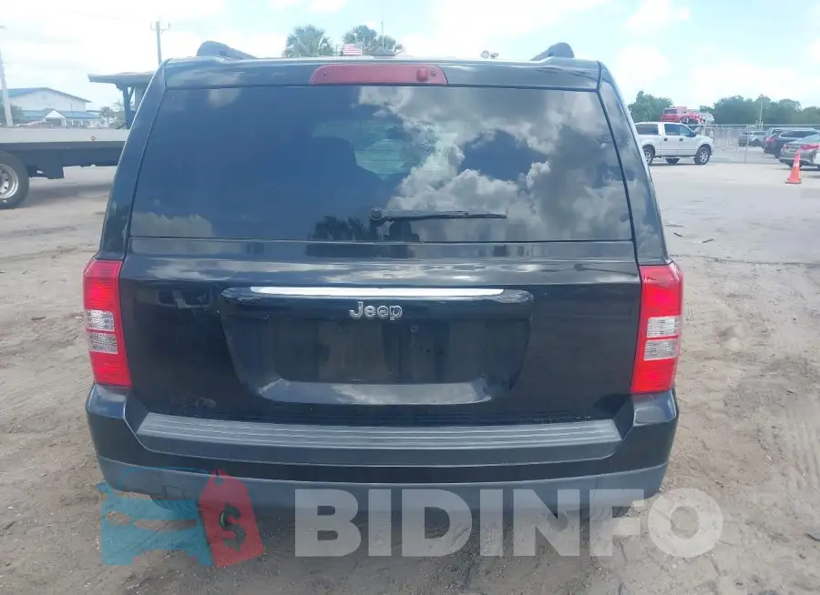 1C4NJPBB4HD157965 Photo# 16
