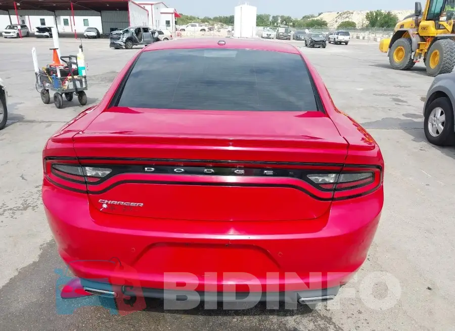2C3CDXBG8FH784716 Photo# 16