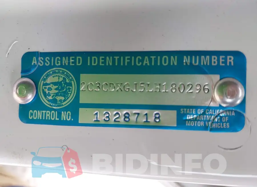 2C3CDXGJ5LH180296 Photo# 9