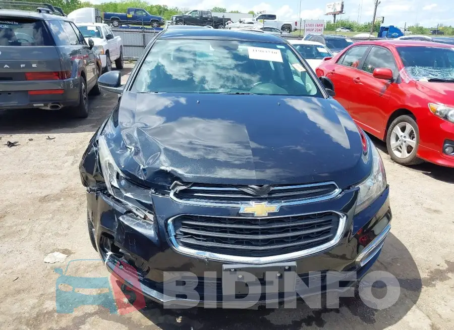 1G1PE5SB2G7127662 Photo# 12