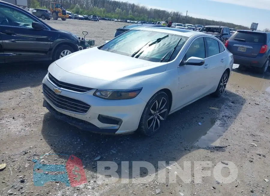 1G1ZD5ST4JF155464 Photo# 2
