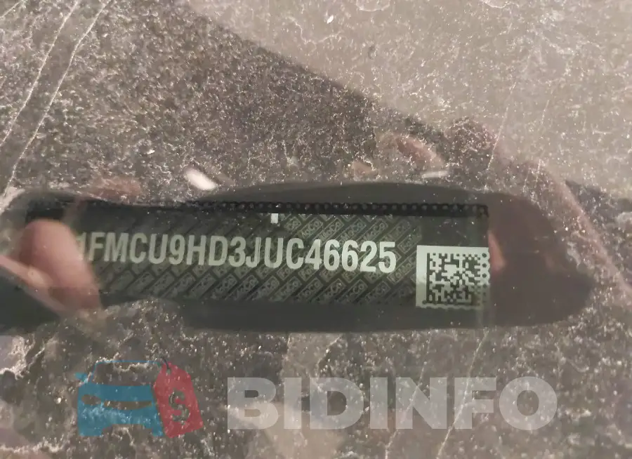 1FMCU9HD3JUC46625 Photo# 9